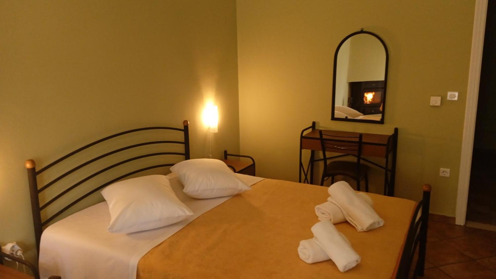 Guesthouse Eleftherios Kalavryta Dış mekan fotoğraf