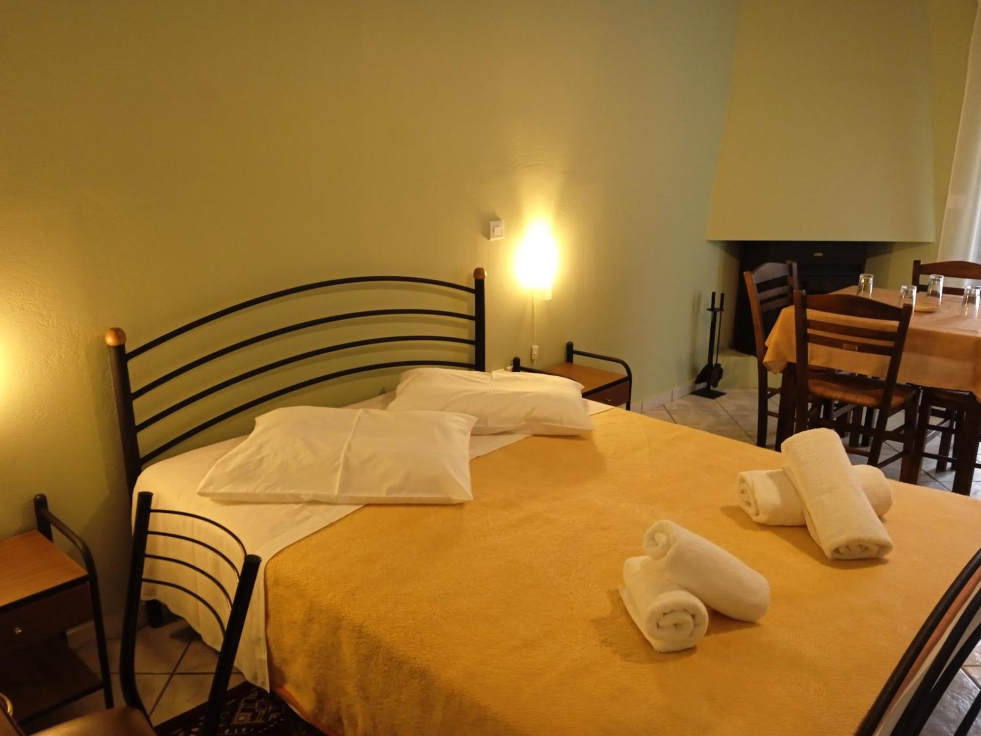Guesthouse Eleftherios Kalavryta Dış mekan fotoğraf