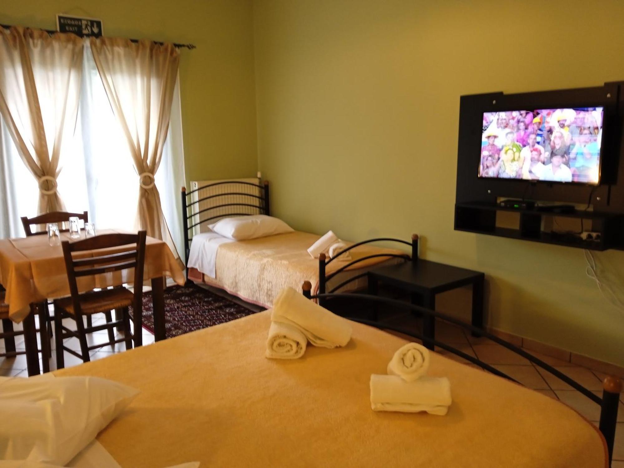 Guesthouse Eleftherios Kalavryta Dış mekan fotoğraf